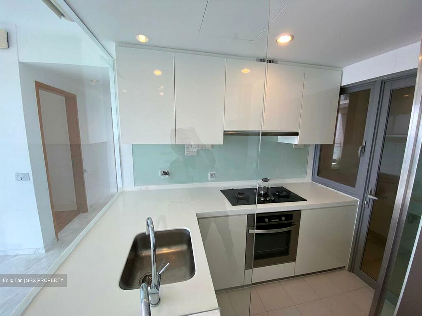 Centro Residences (D20), Condominium #503000241